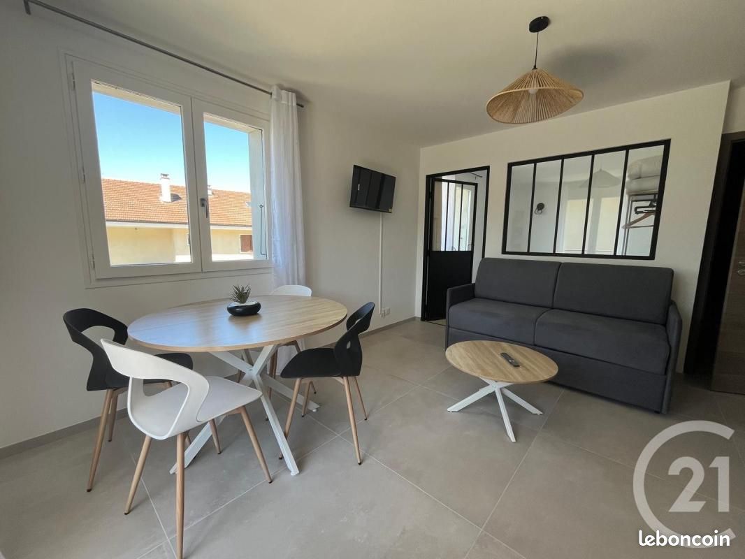 Appartement 3 pièces 43 m² (image 2)