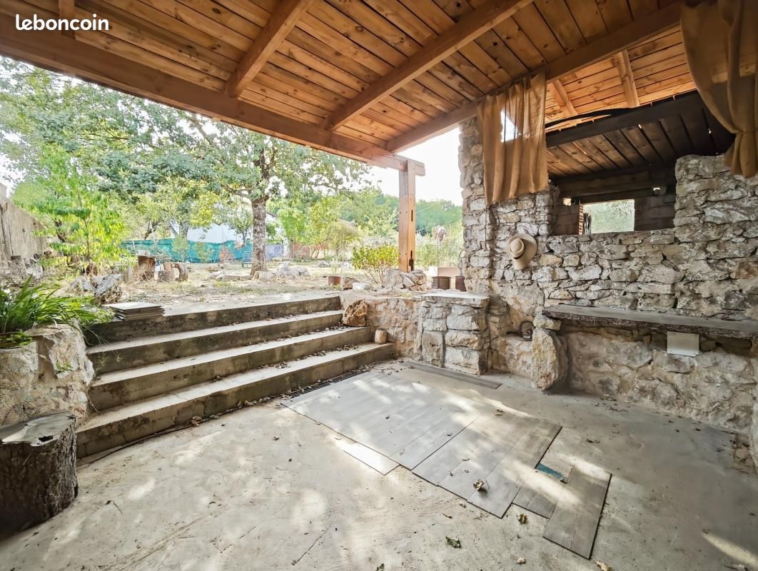 Maison 4 pièces 159 m² · à Puygaillard-de-Quercy · 159 m² · 134 500 €