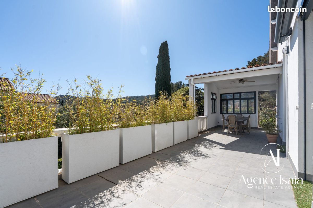 Maison 6 pièces 154 m² · à Bormes-les-Mimosas · 154 m² · 790 000 €