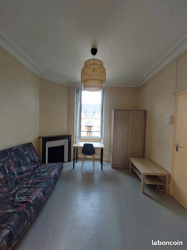 Appartement 1 pièce 20 m² · à Vierzon · 20 m² · 320 €
