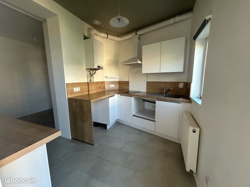Appartement 2 pièces 50 m² · à Bourges · 50 m² · 590 €