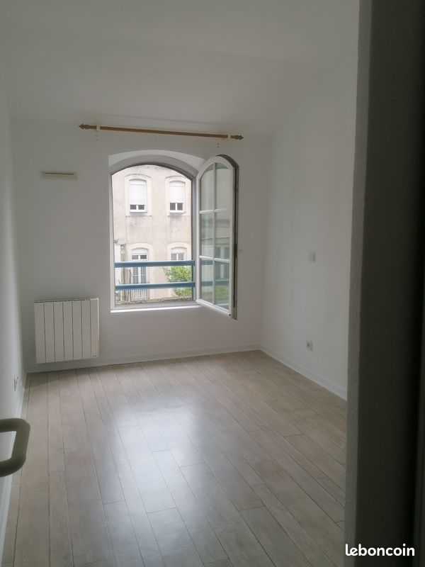 Appartement 3 pièces 65 m² · à Bordeaux · 65 m² · 1 044 €