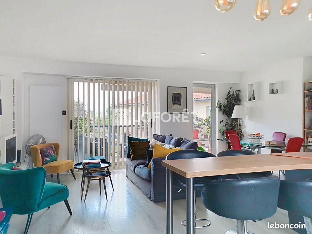 Appartement 4 pièces 74 m² · à Reyrieux · 74 m² · 285 000 €