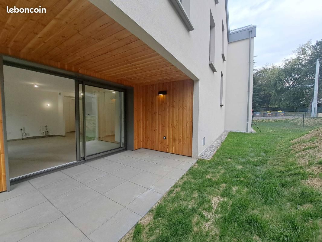 Appartement 2 pièces 44 m² · à La Motte-Servolex · 44 m² · 805 €/mois