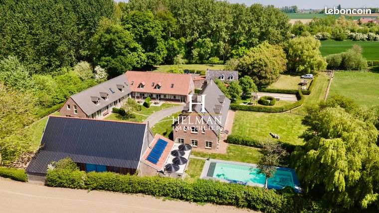 Propriété 12 pièces 786 m²