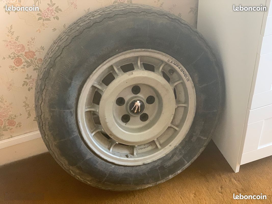 Lot de 2 JANTES MASERATI Kyalami ou Quattroporte III (V8) Campagnolo (image 1)