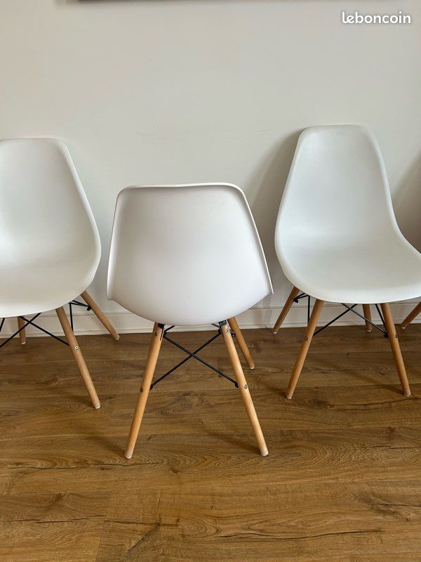 Lot 4 chaises (image 4)