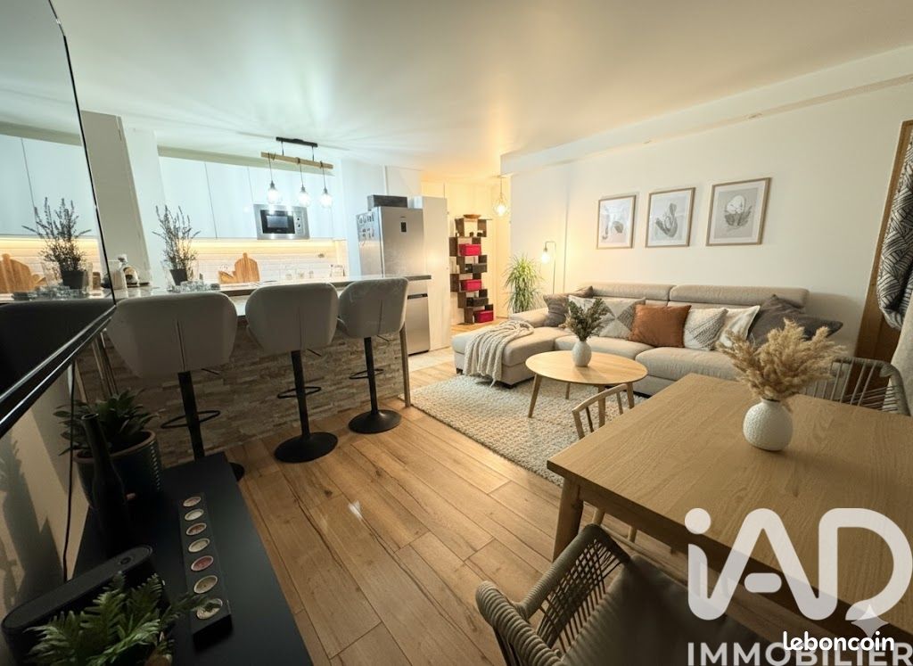 Appartement 2 pièces 45 m² · à Paris · 45 m² · 310 000 €