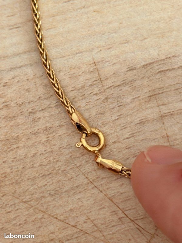 Collier en or 18 carats avec pendentif (image 5)