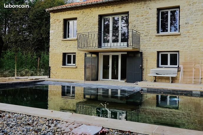 Propriété 5 pièces 139 m²