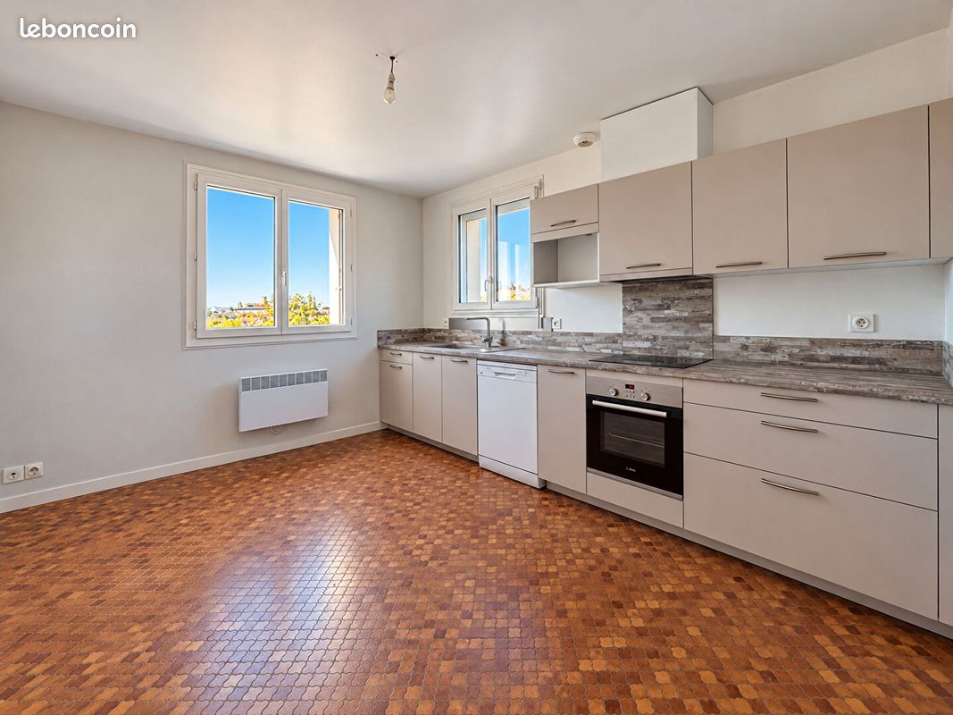 Appartement 3 pièces 104 m² · à Brou · 104 m² · 620 €/mois