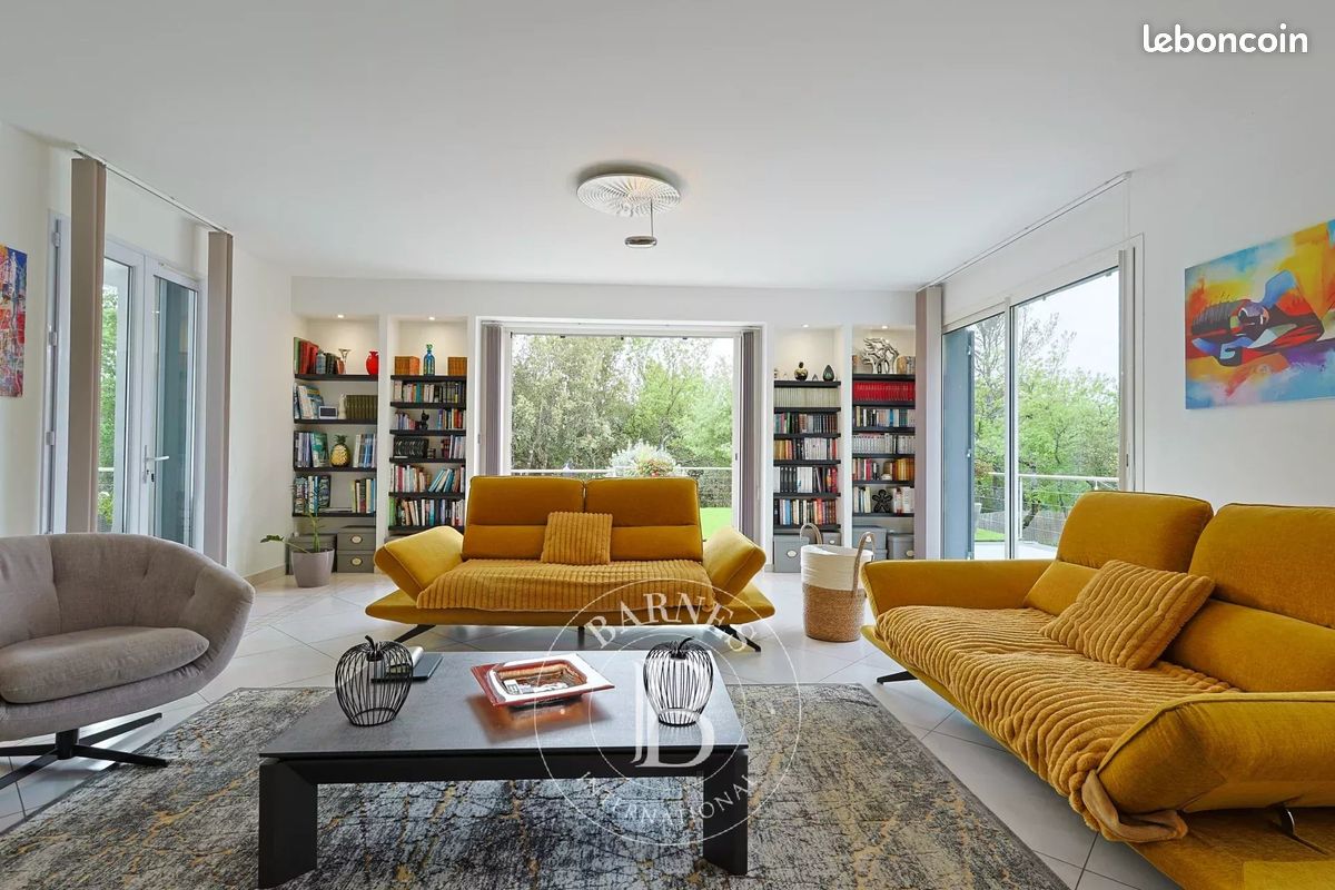 Villa 7 pièces 260 m² (image 10)