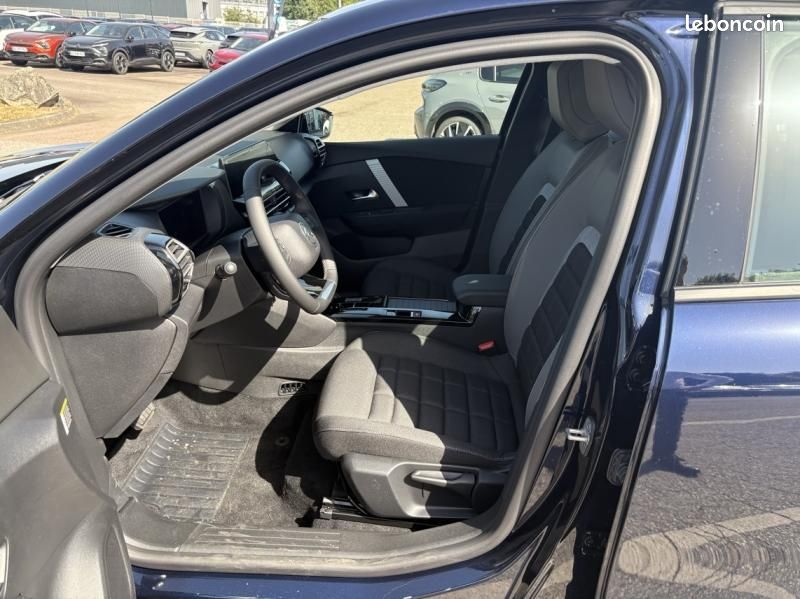 Citroen C4 1.2 Hybride 145ch PLUS e-DCS6 (image 9)
