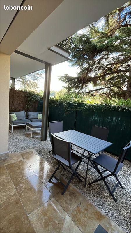 Appartement 1 pièce 27 m² · à Menton · 27 m² · 900 €/mois