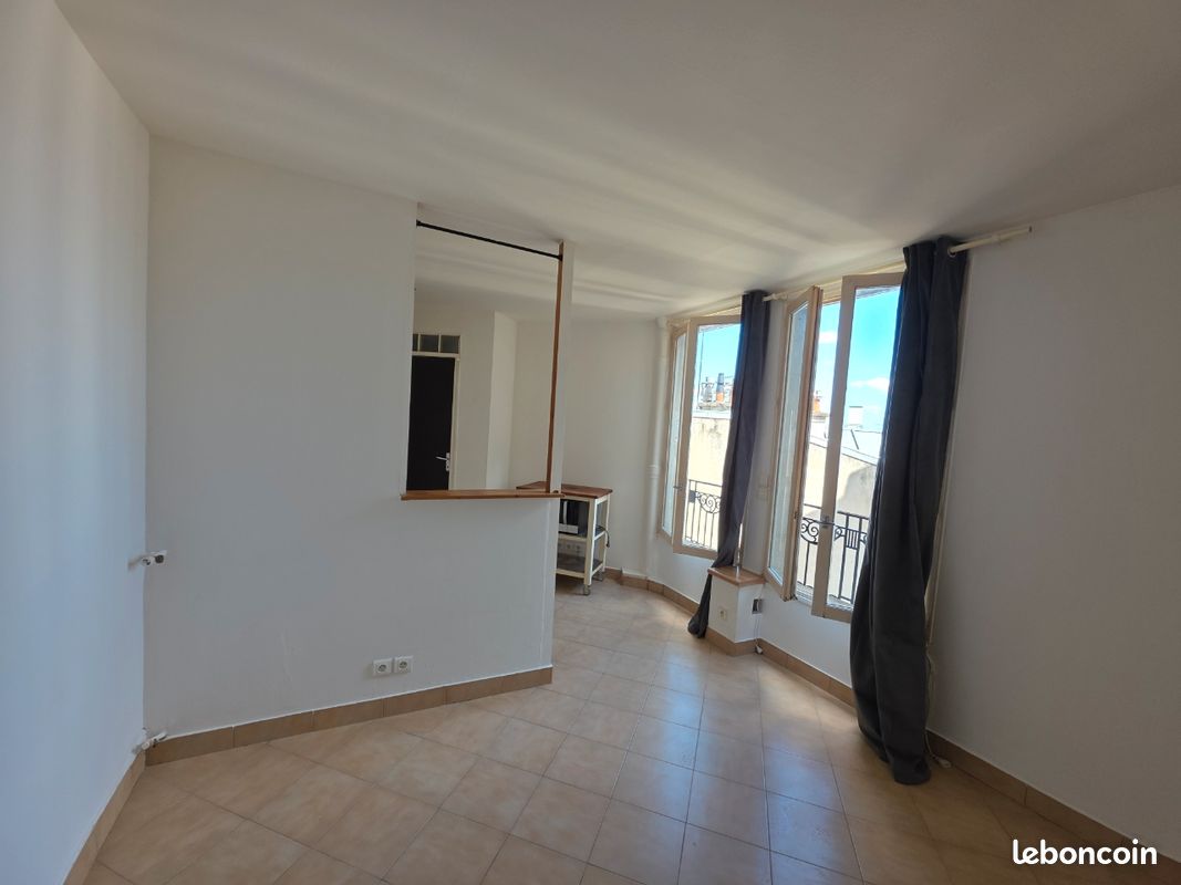 Appartement 1 pièce 18 m² · à Paris · 18,5 m² · 200 000 €
