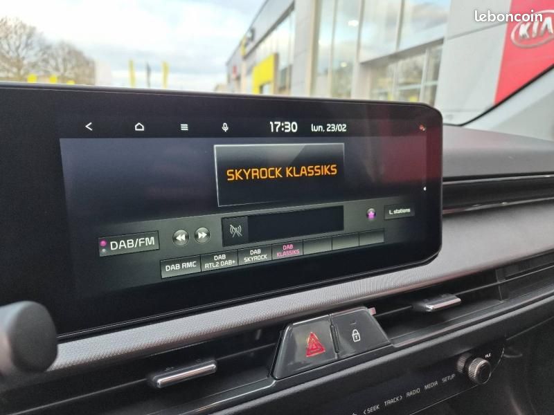 Kia Stonic 1.0 T-GDi 115ch MHEV Active DCT7 (image 18)