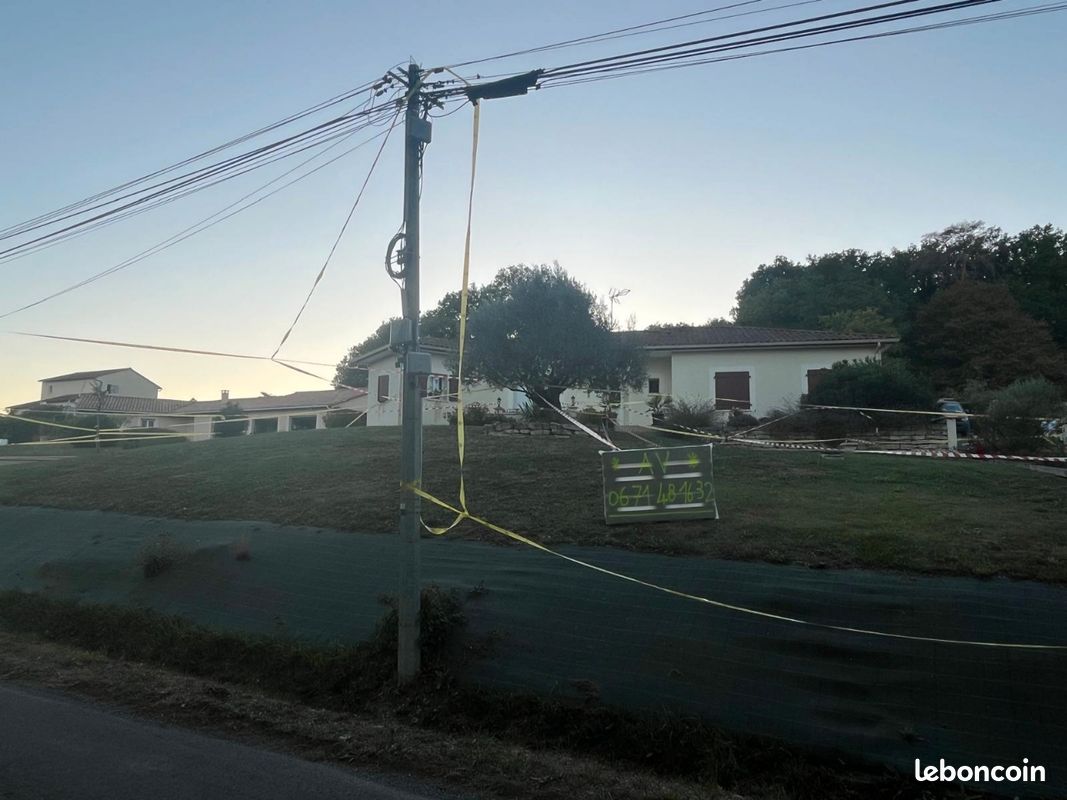 Maison 6 pièces 170 m² · à Tocane-Saint-Apre · 170 m² · 100 000 €