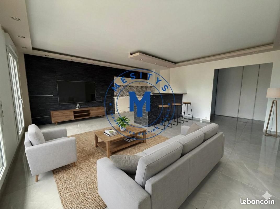 Appartement 4 pièces 80 m² · à Saint-Étienne · 80 m² · 65 000 €