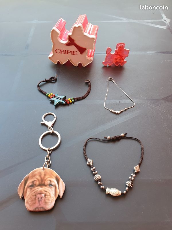 Boîte à bijoux, bijoux et porte clés (image 1)