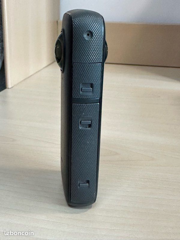 Lot Insta360 X2 + 2 Batteries + GPS + 128GB (image 3)