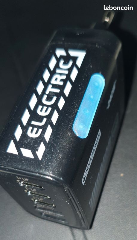 Chargeur multiport 240w (image 2)