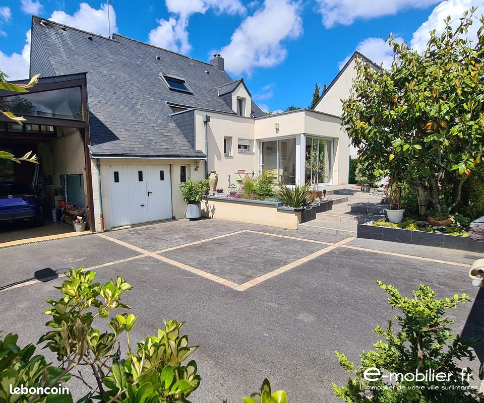 Maison 5 pièces 137 m² · à Chartres-de-Bretagne · 137 m² · 412 900 €