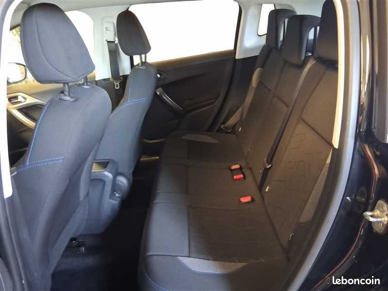 Peugeot 2008 1.2 82cv STYLE (image 11)