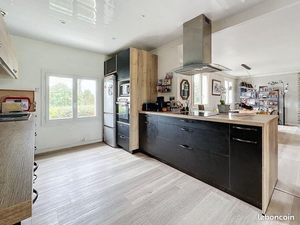 Maison 6 pièces 142 m²