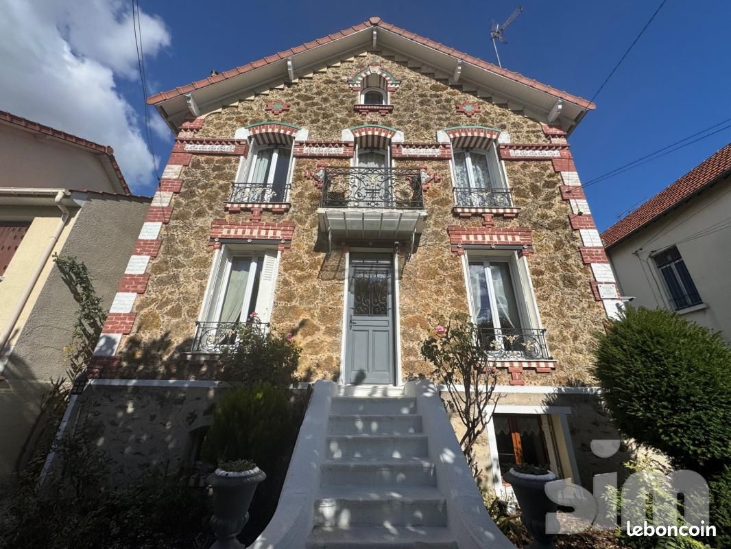 Maison 6 pièces 150 m² · à Chelles · 150 m² · 520 000 €