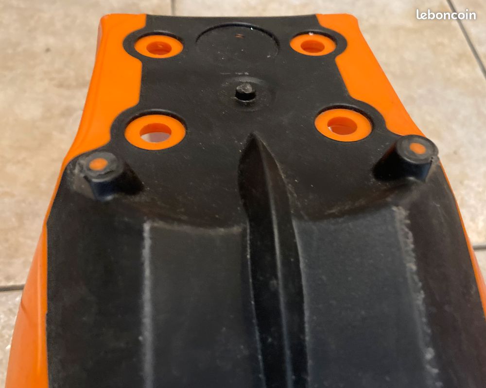 Garde boue ktm origine (image 2)
