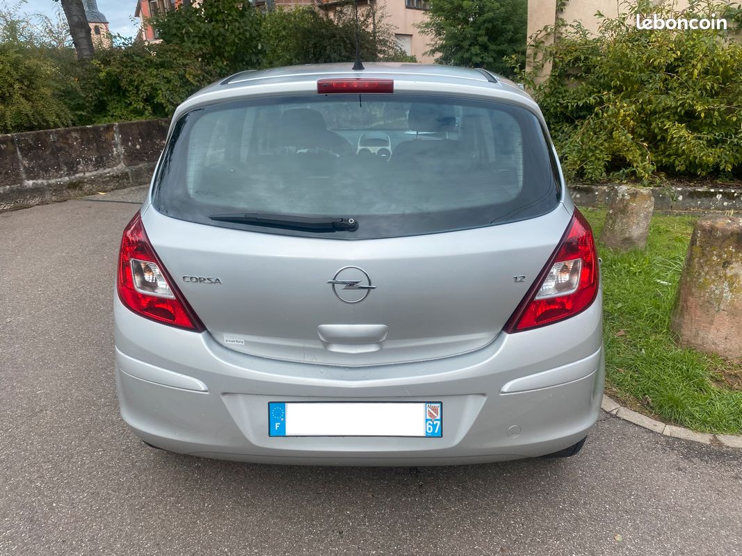 OPEL CORSA 1L2 essence Twinport Moteur à chaine clim crit'air 2 garantie 12mois (image 6)