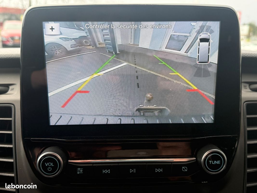 Ford transit custom fourgon 270 2.0 tdci 130 l1h1 limited / carplay / camera de recul / attelage (image 8)