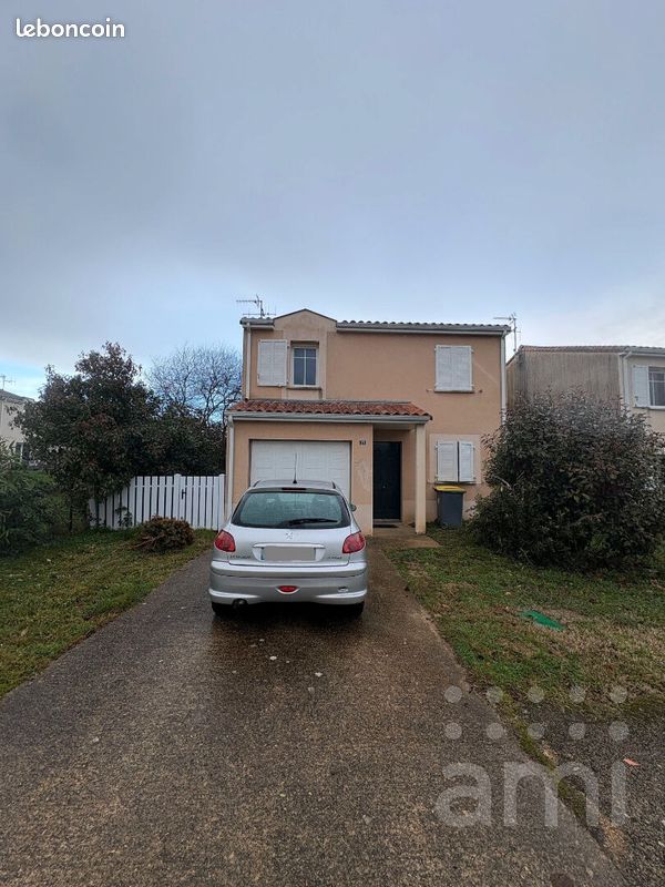 Maison 4 pièces 91 m² · à Poitiers · 91 m² · 850 €/mois