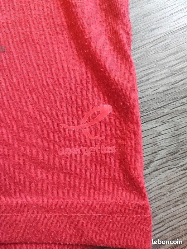 Tee shirt (image 2)