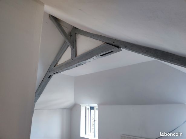 Maison 5 pièces avec garage et terrain