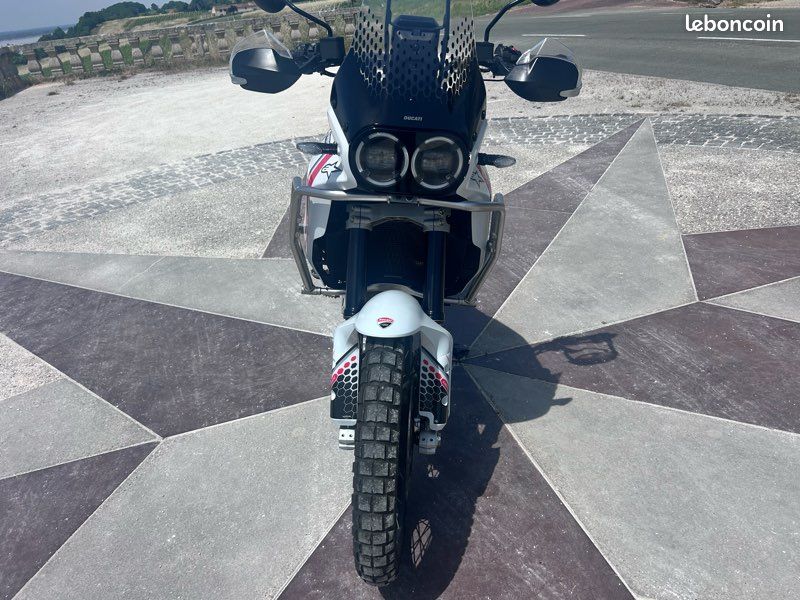 Ducati DesertX (image 1)