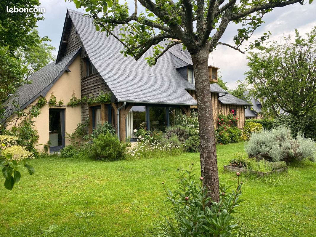Maison 4 pièces 110 m² · à Tourgéville · 110 m² · 640 000 €