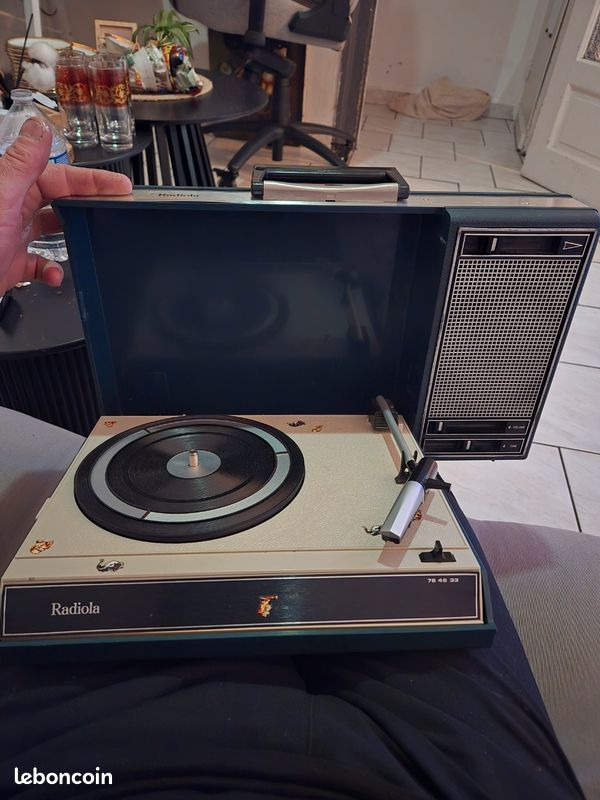 Platine Vinyle Radiola 410 Vintage – Tourne-disque 1970, état Fonctionnel