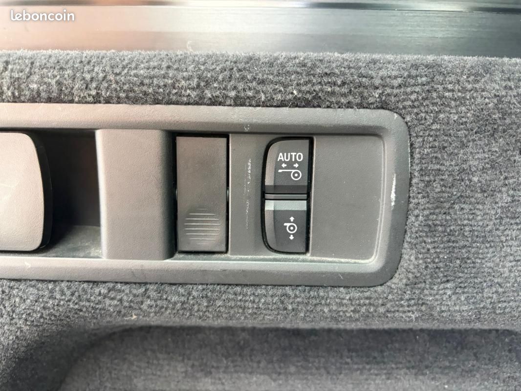 BMW X5 30d xDrive 3.0 d Steptronic8 265 cv Boîte auto XLINE M SPORT (image 31)
