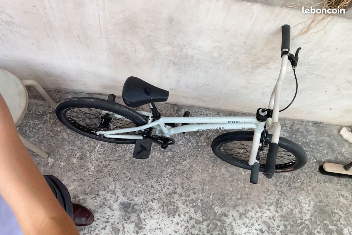 Bmx flat KHE militant LT (image 2)