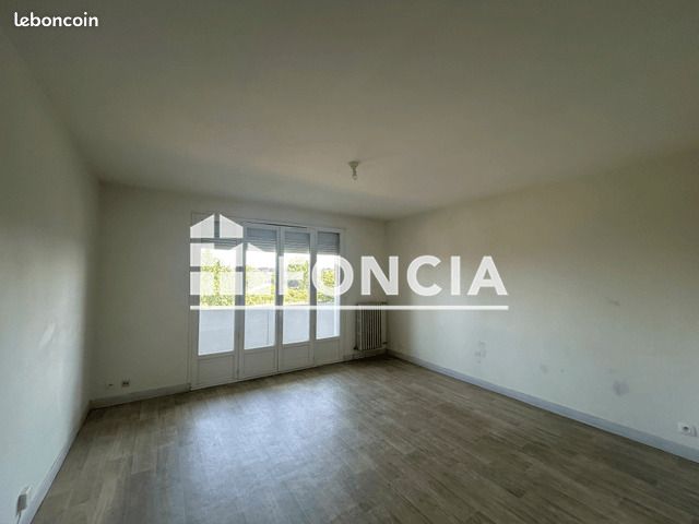 Appartement 4 pièces 85 m² · à Montauban · 85 m² · 770 €