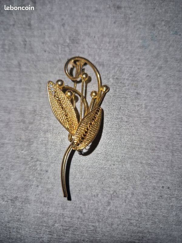 Broche Vintage En Métal Doré - Style Filigrane Et Fleur - Occasion, état Comme Sur Les Photos