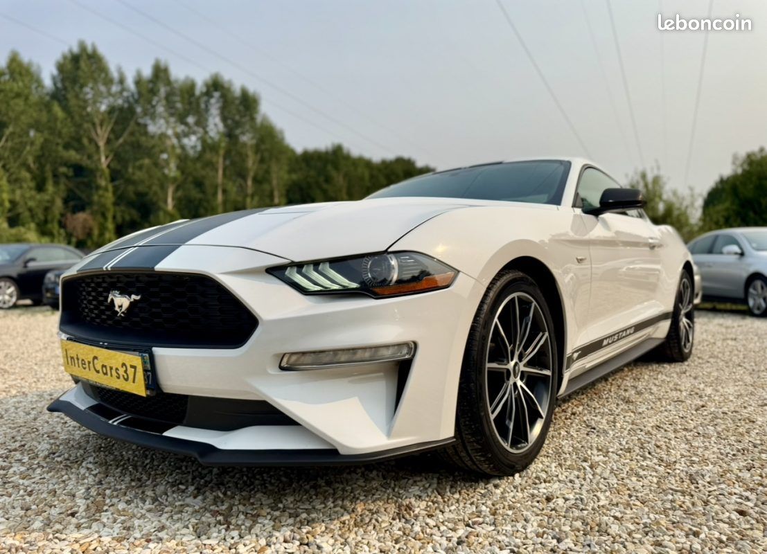 FORD MUSTANG 2.3 EcoBoost coupe 317ch (image 3)