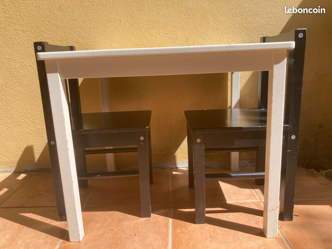 Table+chaises enfants (image 2)