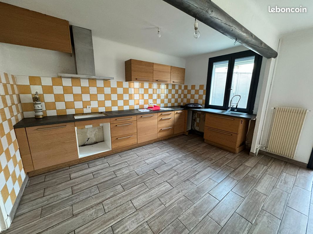 Maison 5 pièces 106 m² · à Sorgues · 106 m² · 178 000 €