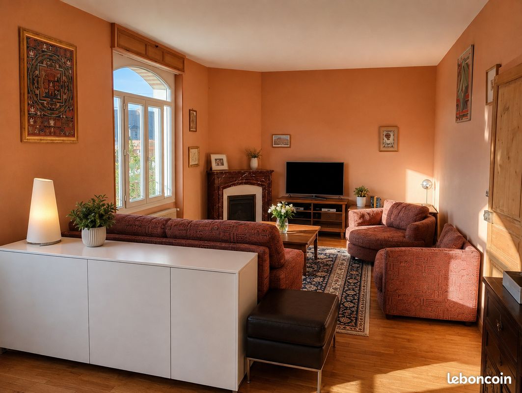 Maison 5 pièces 300 m² · à La Guerche-sur-l'Aubois · 300 m² · 180 000 €