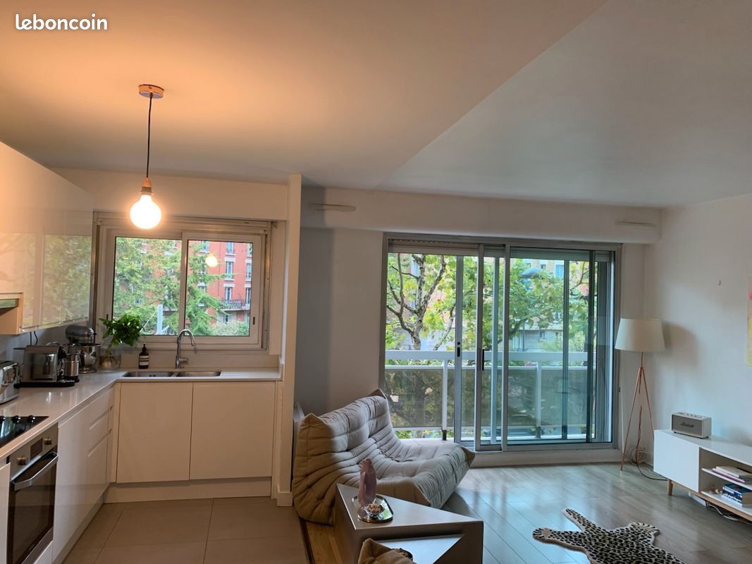 Appartement 2 pièces 50 m² · à Paris · 50,4 m² · 1 400 €/mois