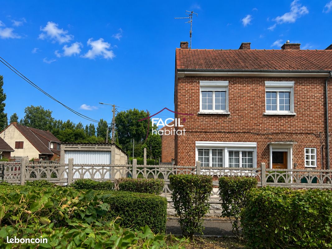 Maison 6 pièces 77 m² · à Oignies · 77 m² · 143 000 €