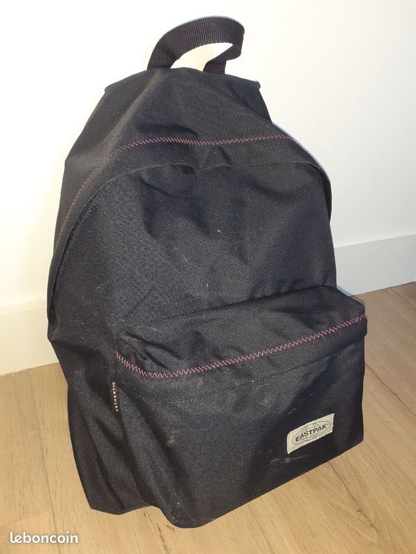Sac à dos Eastpak bleu marine (image 2)