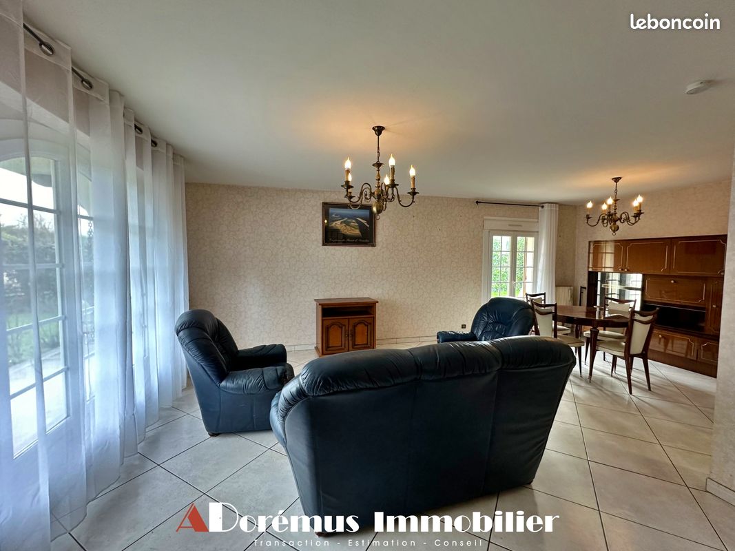 Maison 4 pièces 98 m² - Montussan 33450 (image principale 3)